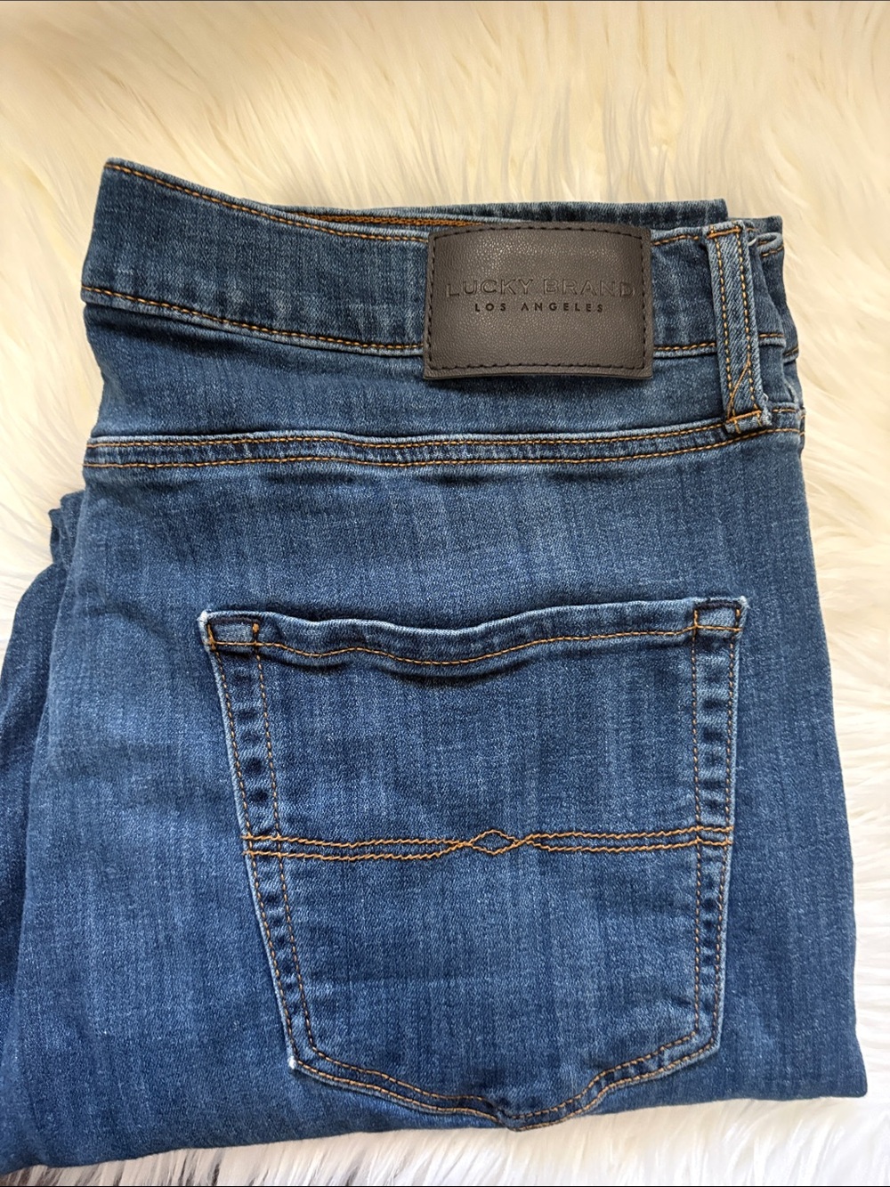 Lucky Brand Men's Blue Denim Jeans